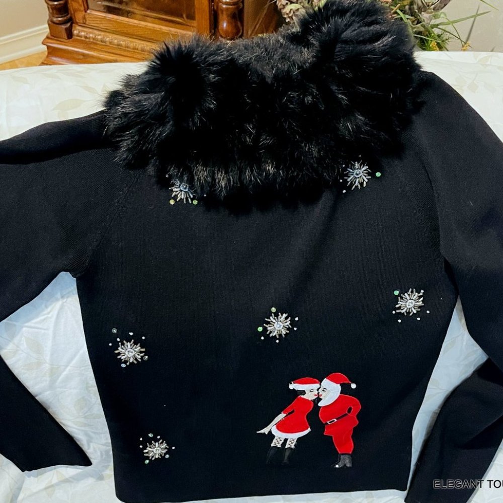 Womens Petite Black Christmas Sweater PS PM Santa Kiss Faux Fur Cowl Slim Sexy